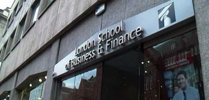 Cara Daftar & Biaya Kuliah di London School of Business and Finance Singapore