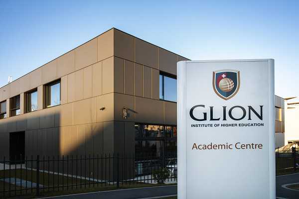 Jurusan Dan Biaya Kuliah Di Glion Institute, Switzerland