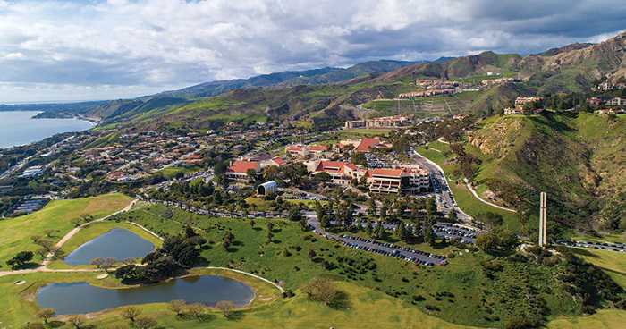 9 Alasan Kenapa Kamu Harus Kuliah di Pepperdine University