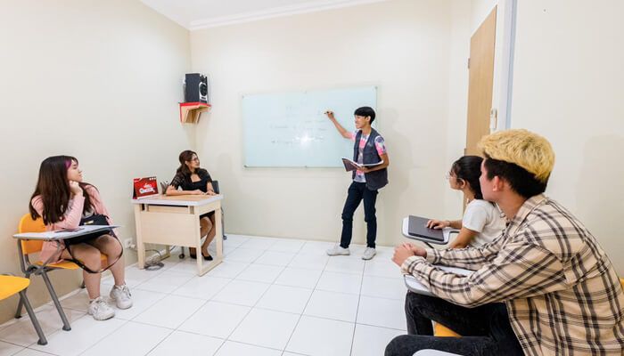 Vista Education - Konsultan Pendidikan di Jakarta/ MOI